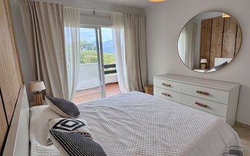 Property slide 22