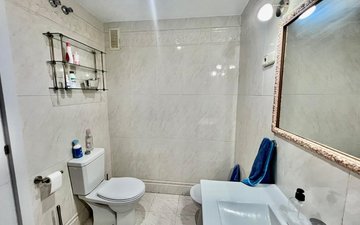 Property slide 20