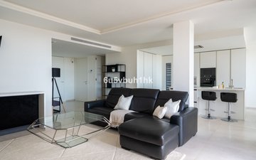 Property slide 10