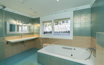 Property slide 23