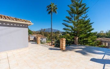 Property slide 38