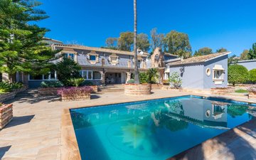 Property slide 44