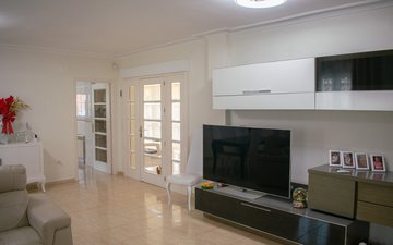 Property slide 14