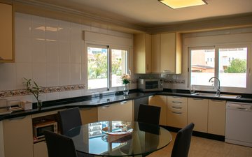 Property slide 17