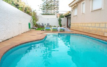 Property slide 7
