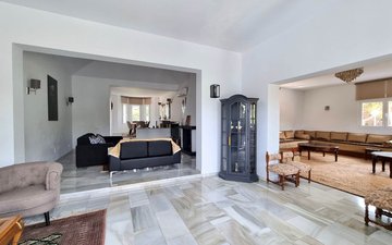 Property slide 7
