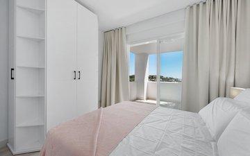 Property slide 22