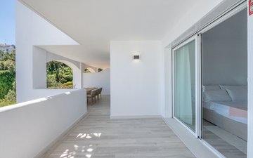 Property slide 31