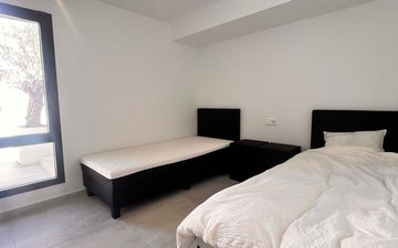 Property slide 21