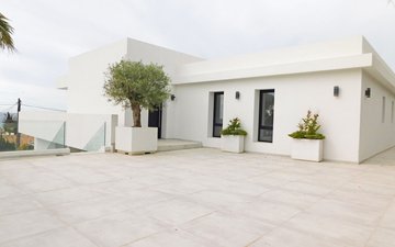 Property slide 38