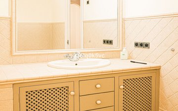 Property slide 28