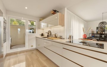 Property slide 21