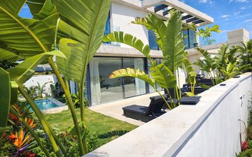 Property slide 33