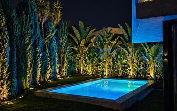 Property slide 7