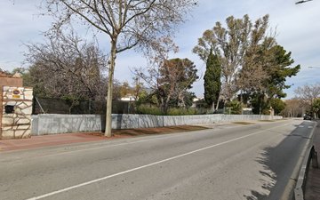 Property slide 4