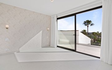 Property slide 17