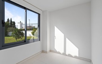 Property slide 30