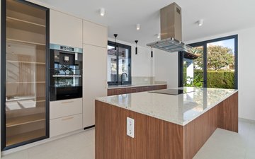Property slide 9
