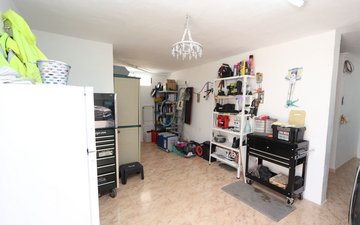 Property slide 33
