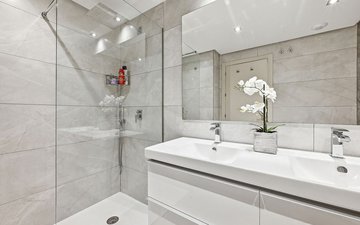 Property slide 16