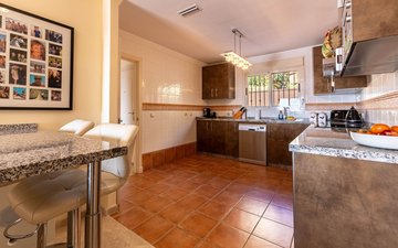 Property slide 16