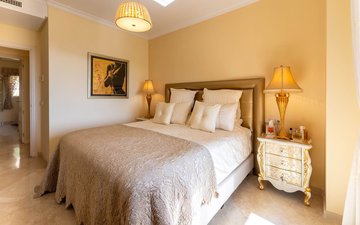 Property slide 19