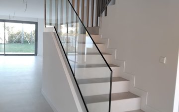 Property slide 10