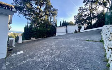 Property slide 11