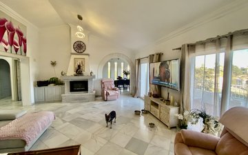 Property slide 17