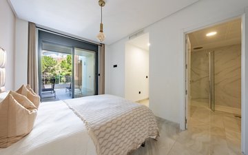 Property slide 21