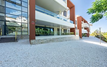 Property slide 42