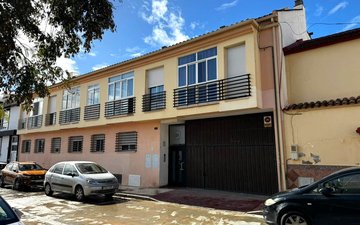 Property slide 28