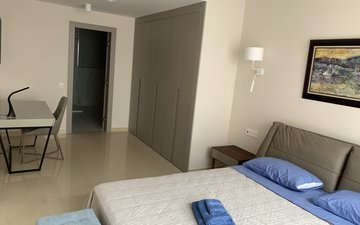 Property slide 10