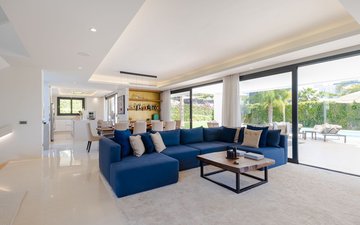 Property slide 10