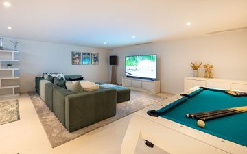 Property slide 19