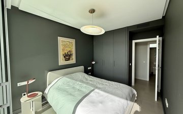 Property slide 32