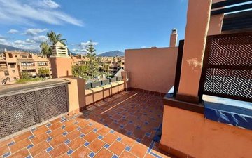 Property slide 25