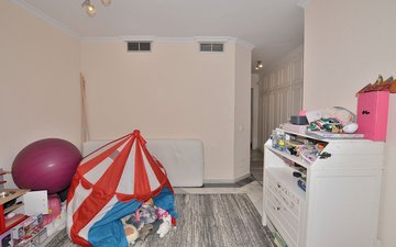 Property slide 17