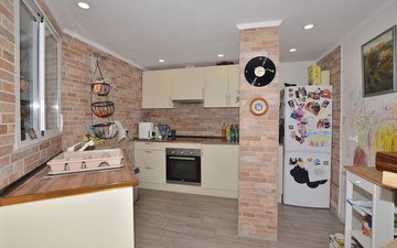 Property slide 8