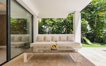 Property slide 10