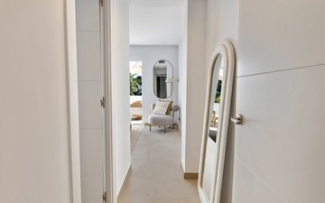 Property slide 32