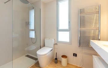 Property slide 17