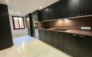 Property slide 12