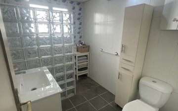 Property slide 25