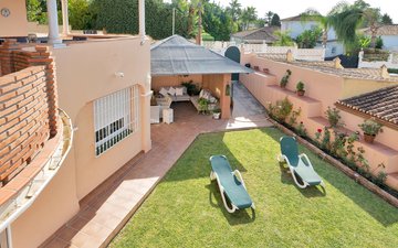 Property slide 21