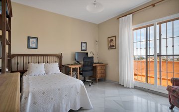 Property slide 48
