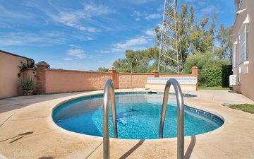 Property slide 51