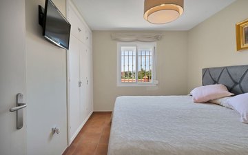 Property slide 52