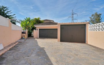 Property slide 67