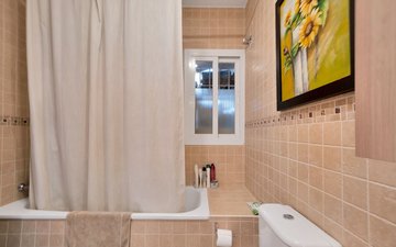 Property slide 80